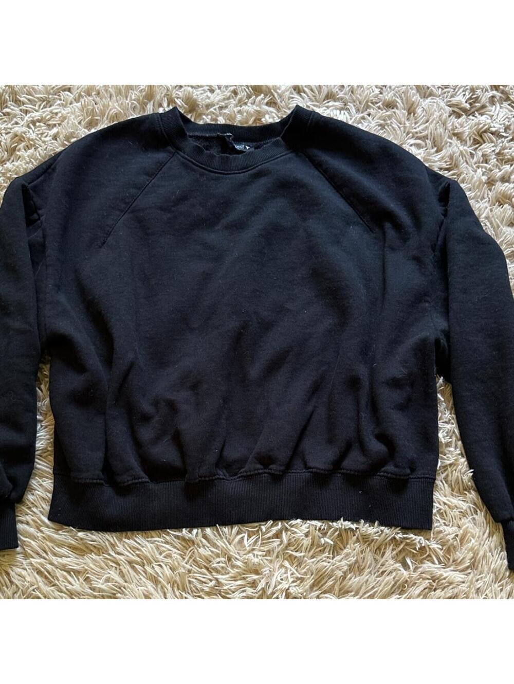 Zara Black Crewneck Sweatshirt Size M